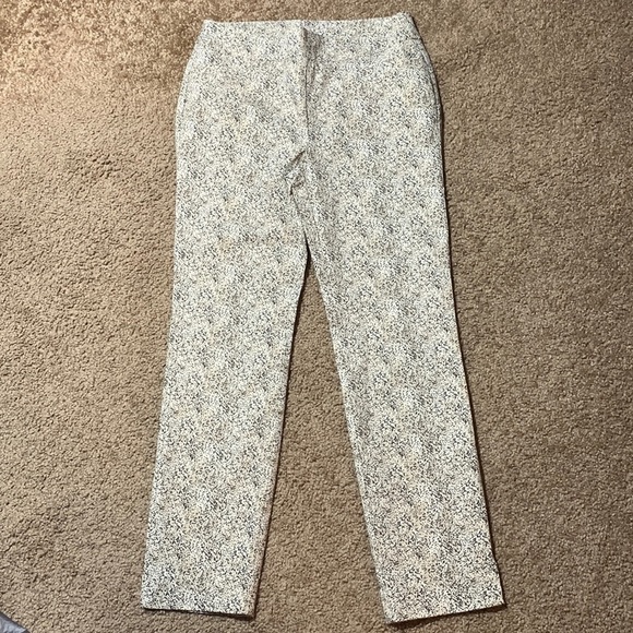 Chico’s Stretch pants Size 2R, good condition, see measurements like a size 12 - Picture 1 of 7